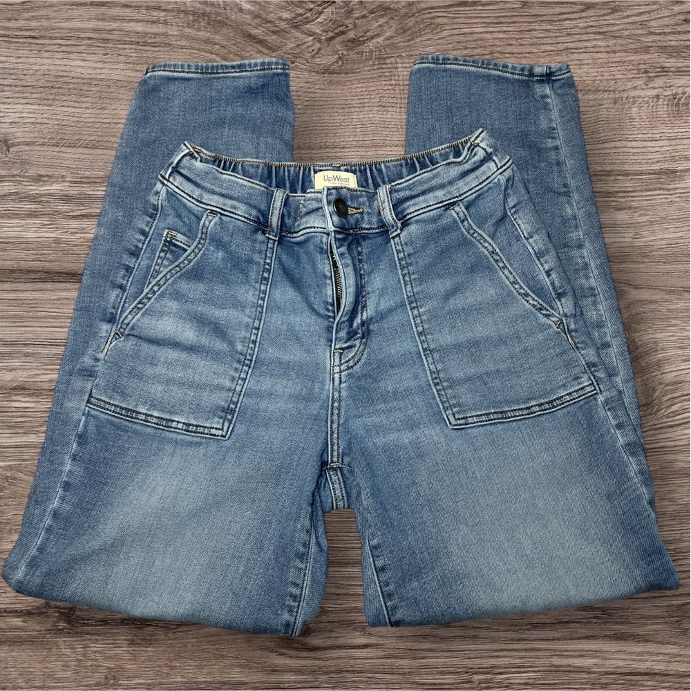 UpWest Women's Straight Leg Jeans - Light Blue